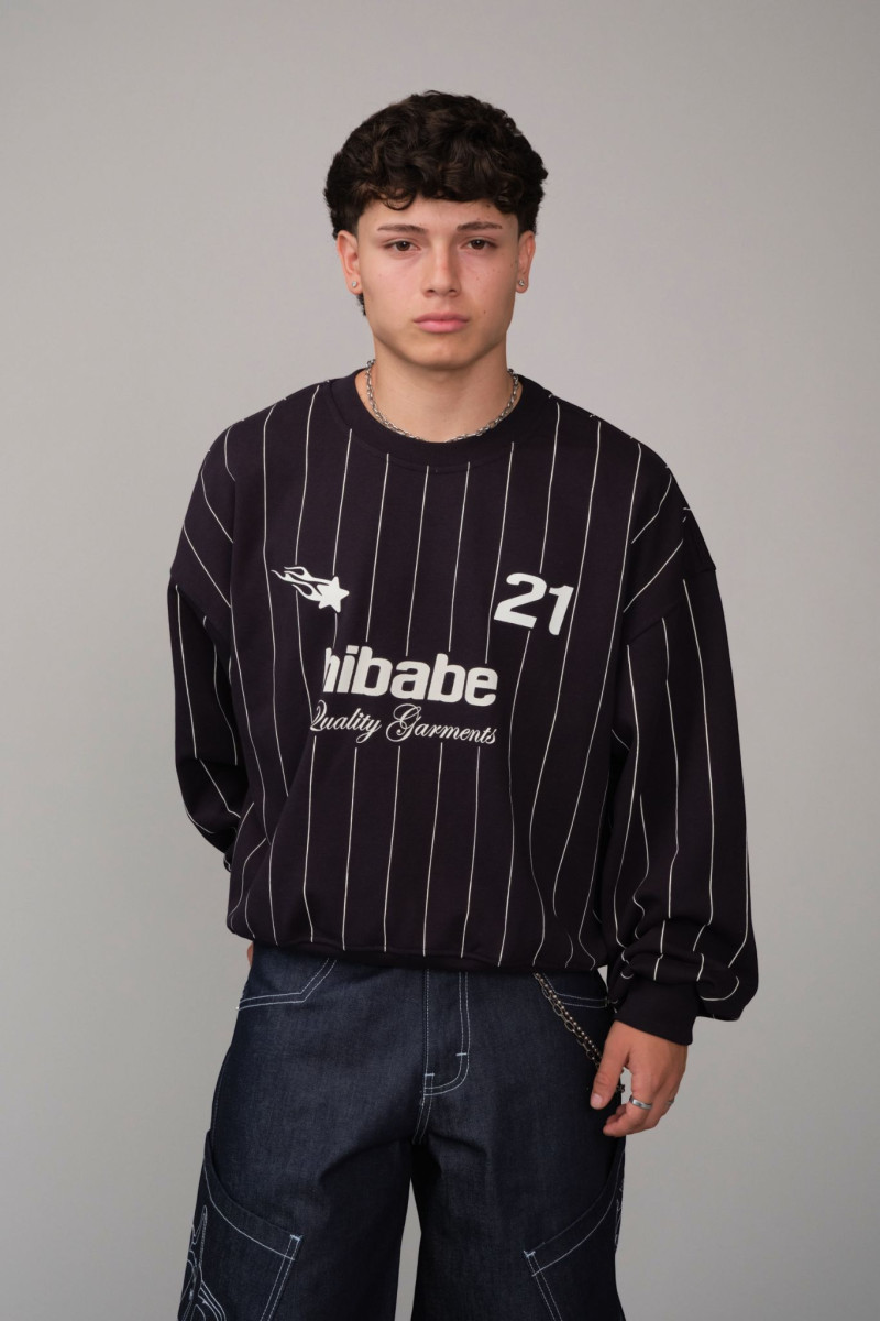 Sweatshirt Line