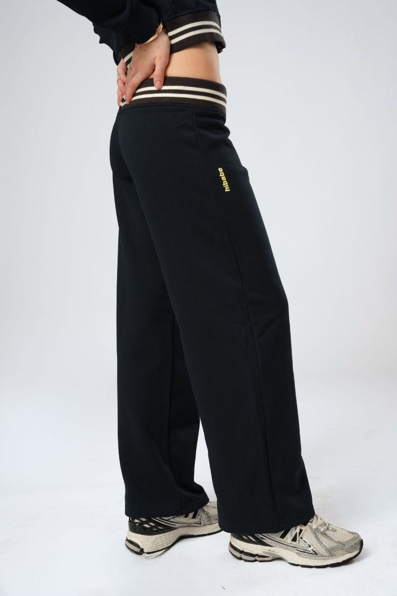 Pants Hallow